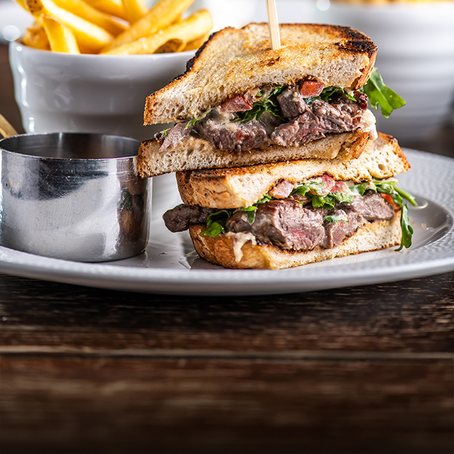 A La Carte menu at The Queen & Castle